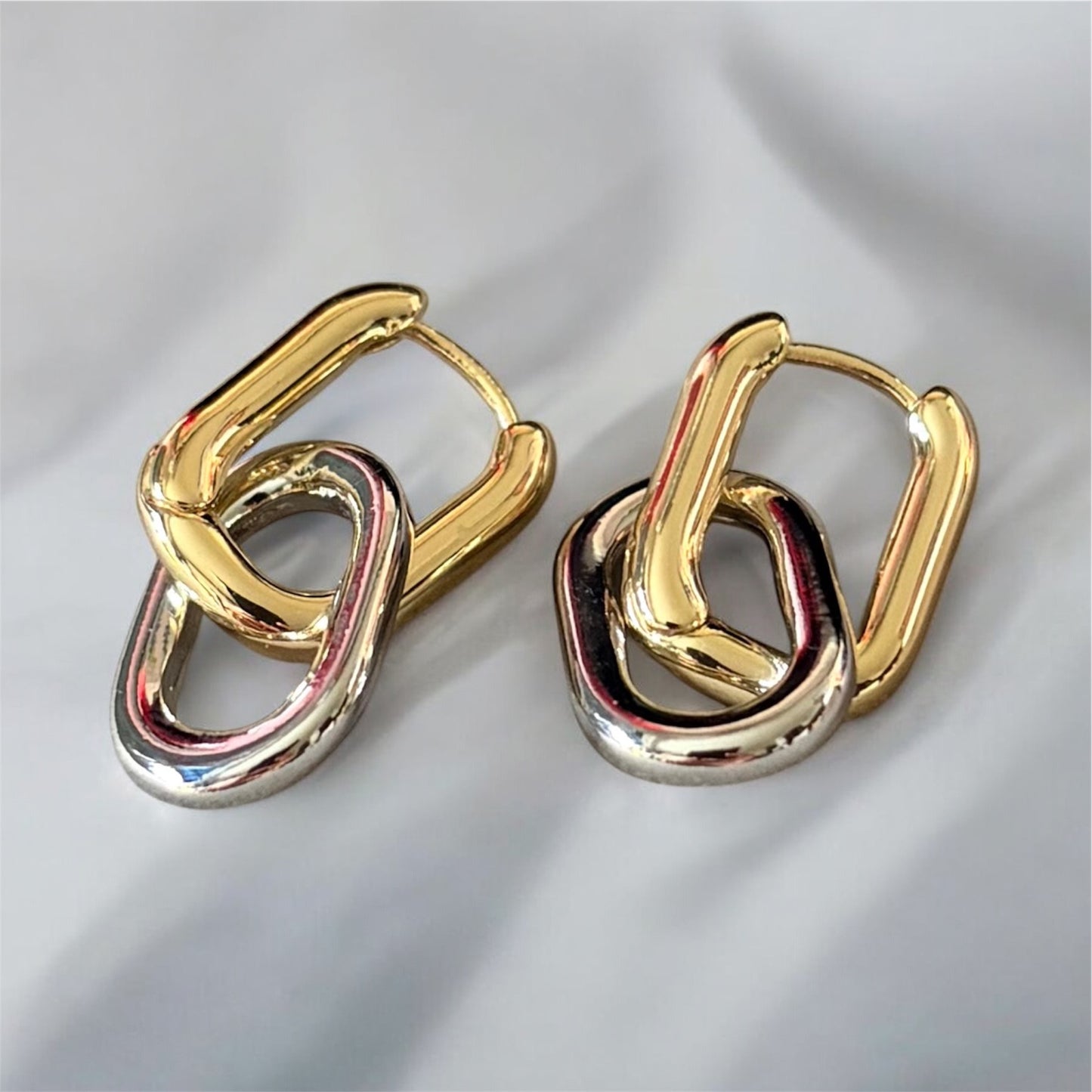 U Shape Geometric Hoops (Gold & Silver)