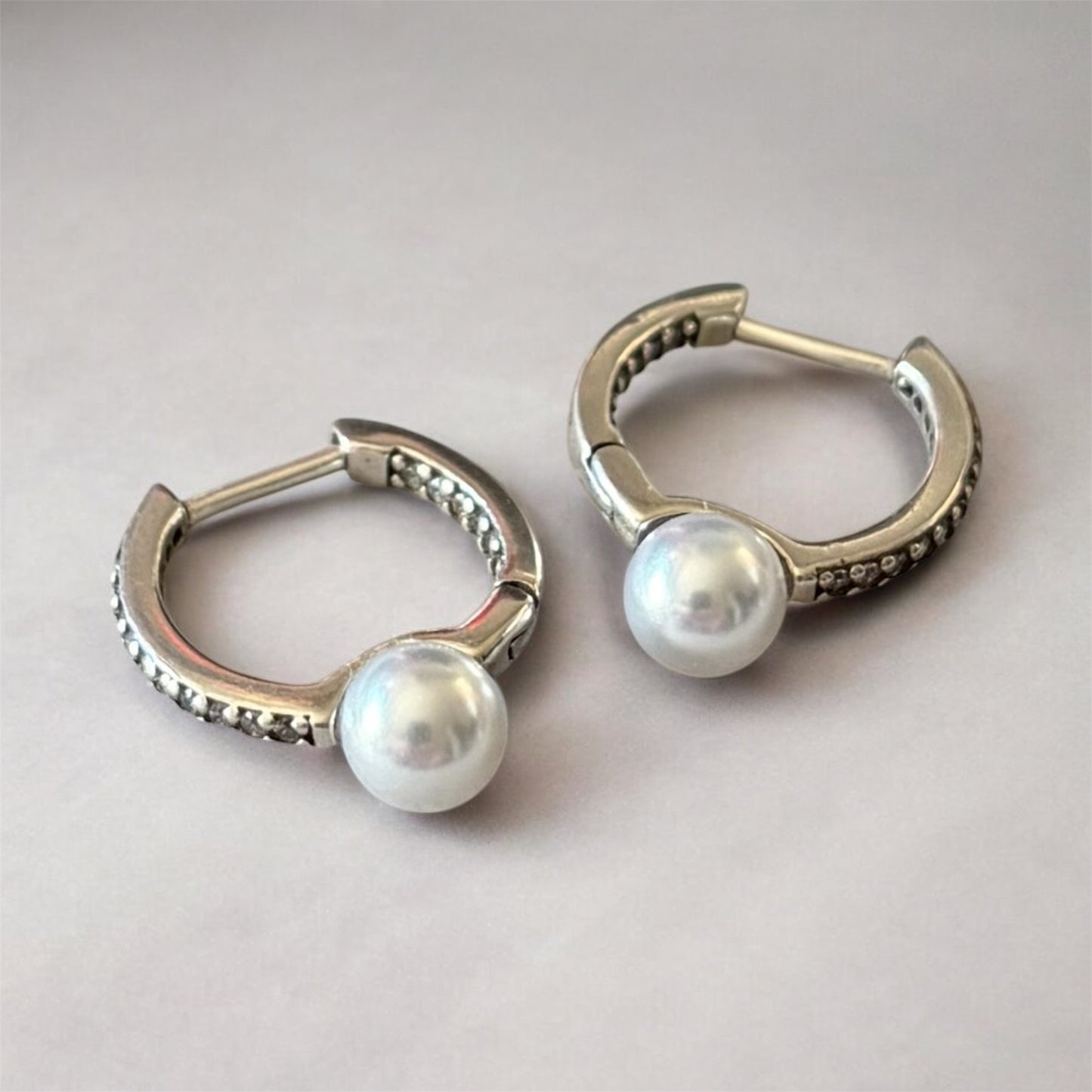 Gem Pearl Hoops (Silver)